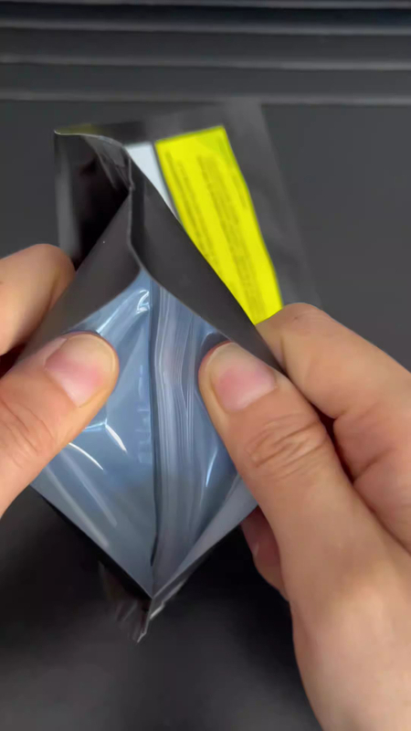 Sacs mylar noirs de marque mate kdg