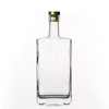 Bouteille de whisky avec verre