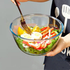 Bol rond en verre transparent pour les légumes à salade
