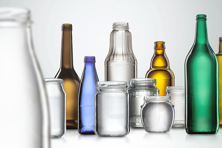 Pourquoi les bouteilles en verre viennent en différentes couleurs