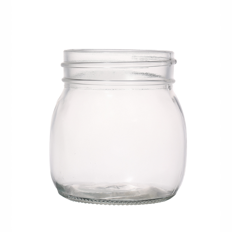 Pots en verre de farine