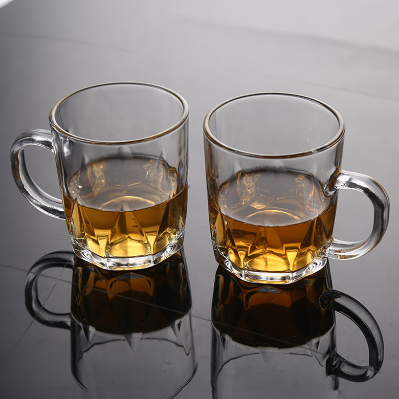 Vente chaude 8 oz de tasses à thé de café en verre résistant à la chaleur avec poignée 